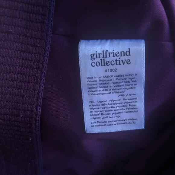 Girlfriend Collective Paloma Racerback Sports Bra in Plum, Size Large - Picture 6 of 7